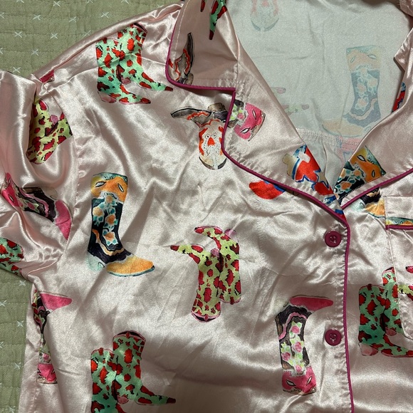 Pink Satin Pajama Set with Cowboot Print - Picture 5 of 6